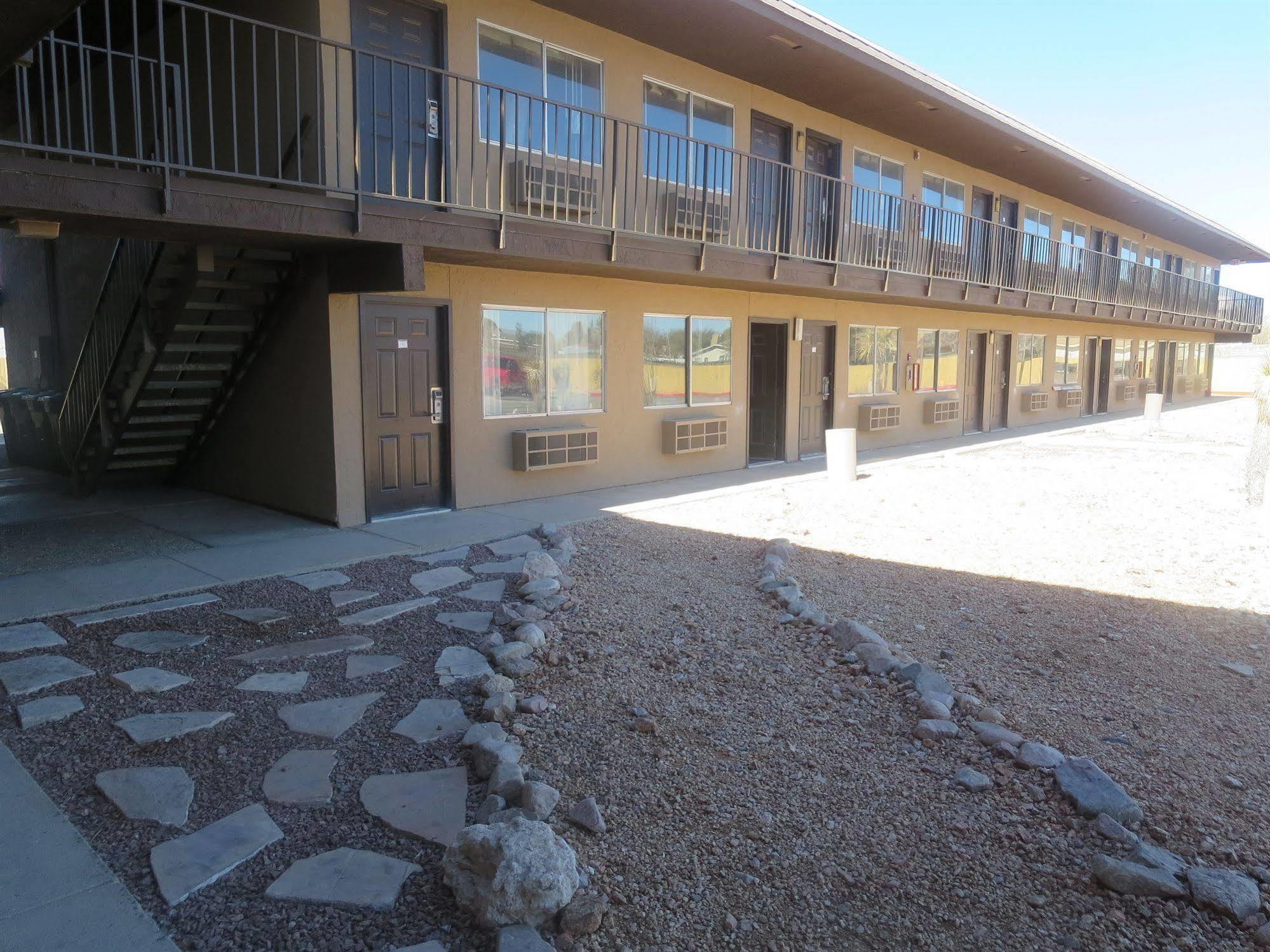 Howard Johnson By Wyndham Odessa Tx Zewnętrze zdjęcie