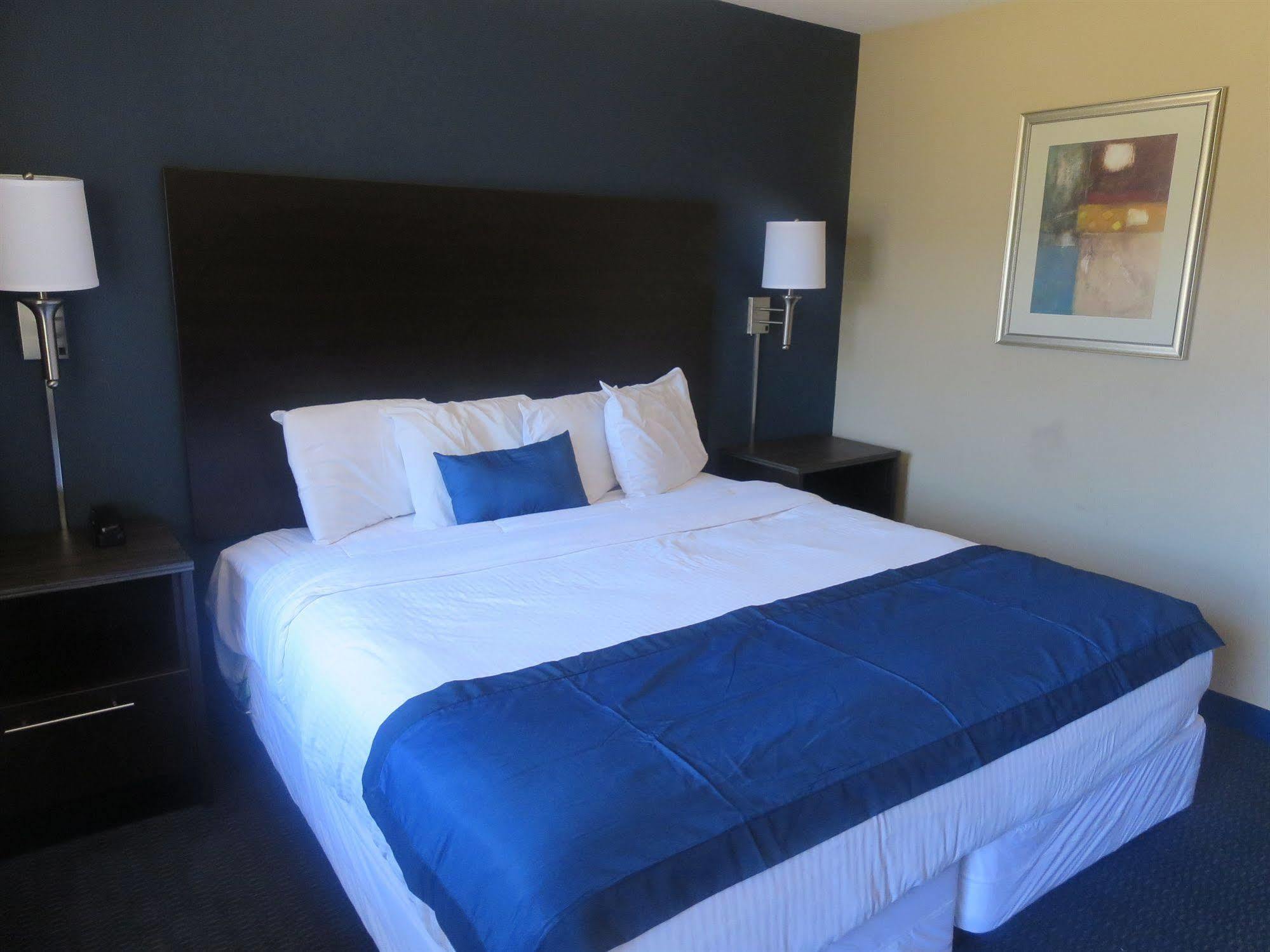 Howard Johnson By Wyndham Odessa Tx Zewnętrze zdjęcie